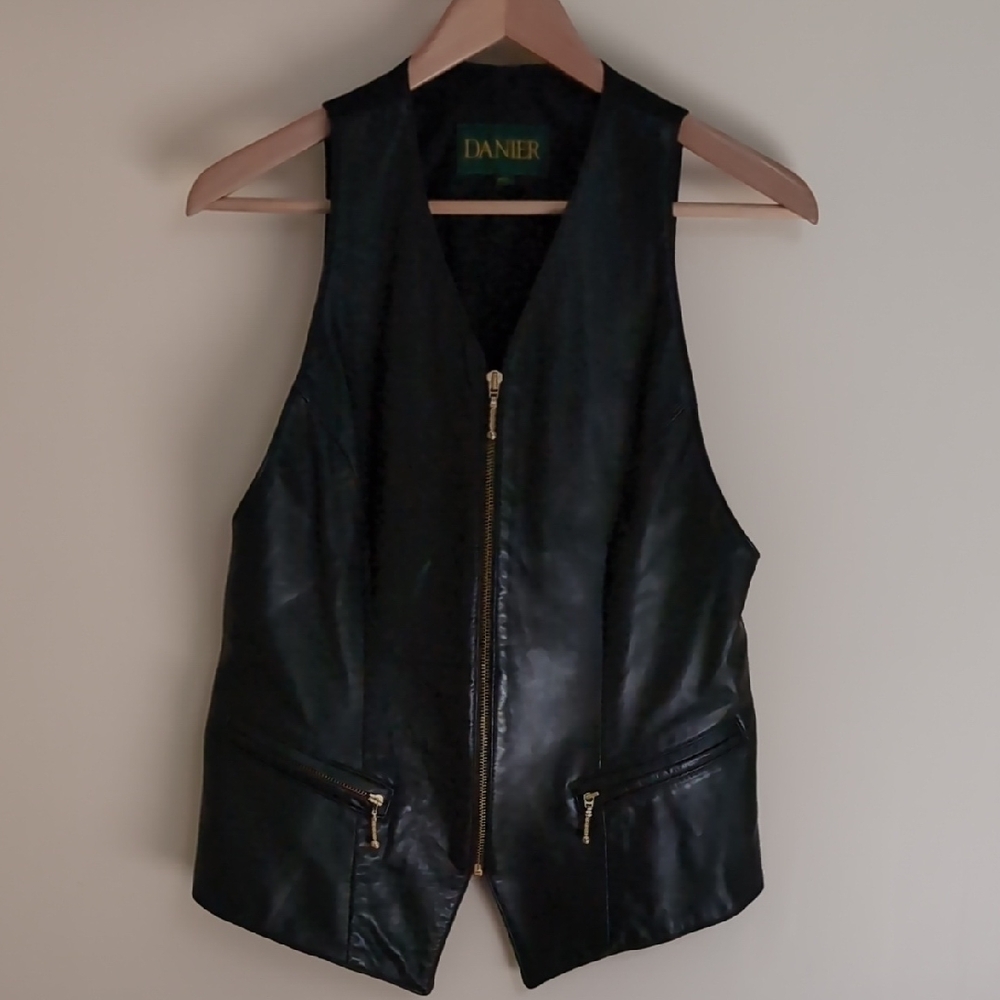Danier Midnight Black Leather Vest